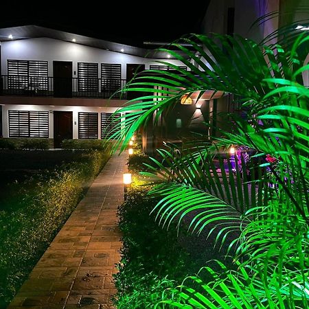 Mevak Apartments Suites La Fortuna Zewnętrze zdjęcie