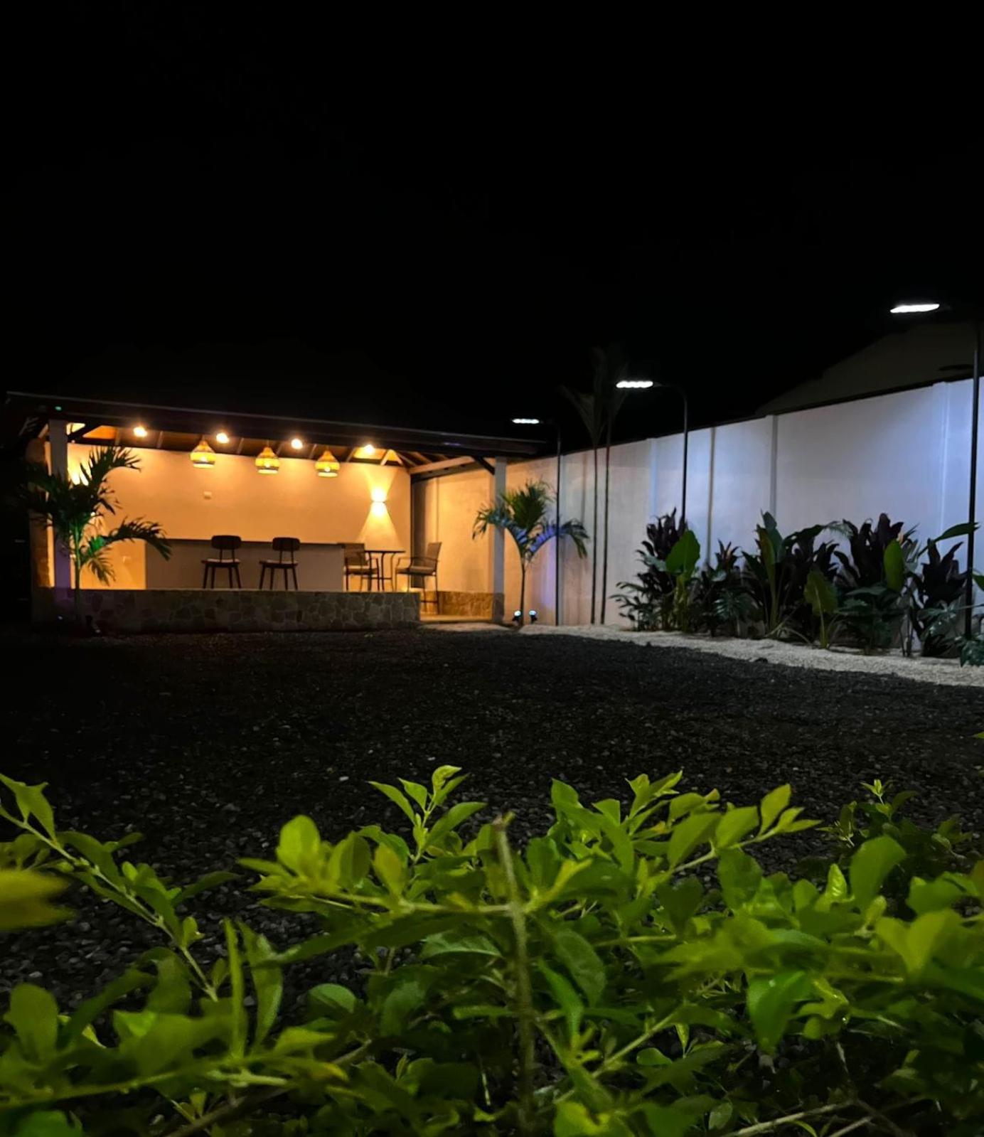 Mevak Apartments Suites La Fortuna Zewnętrze zdjęcie